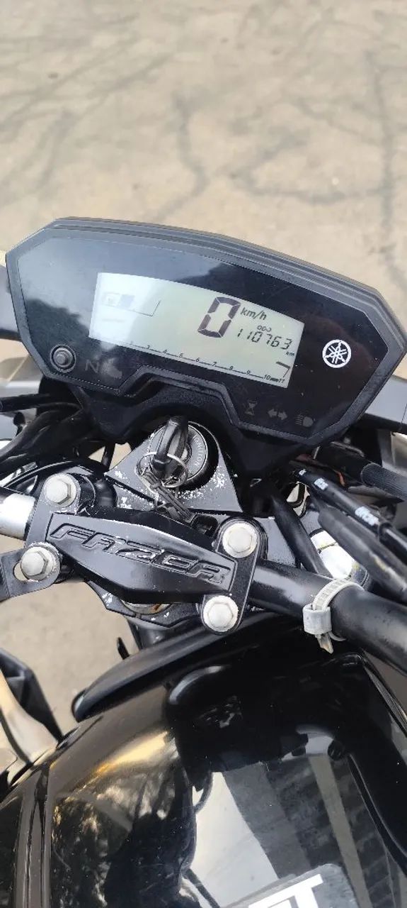 Fazer 250 2016 preta  - Foto 5