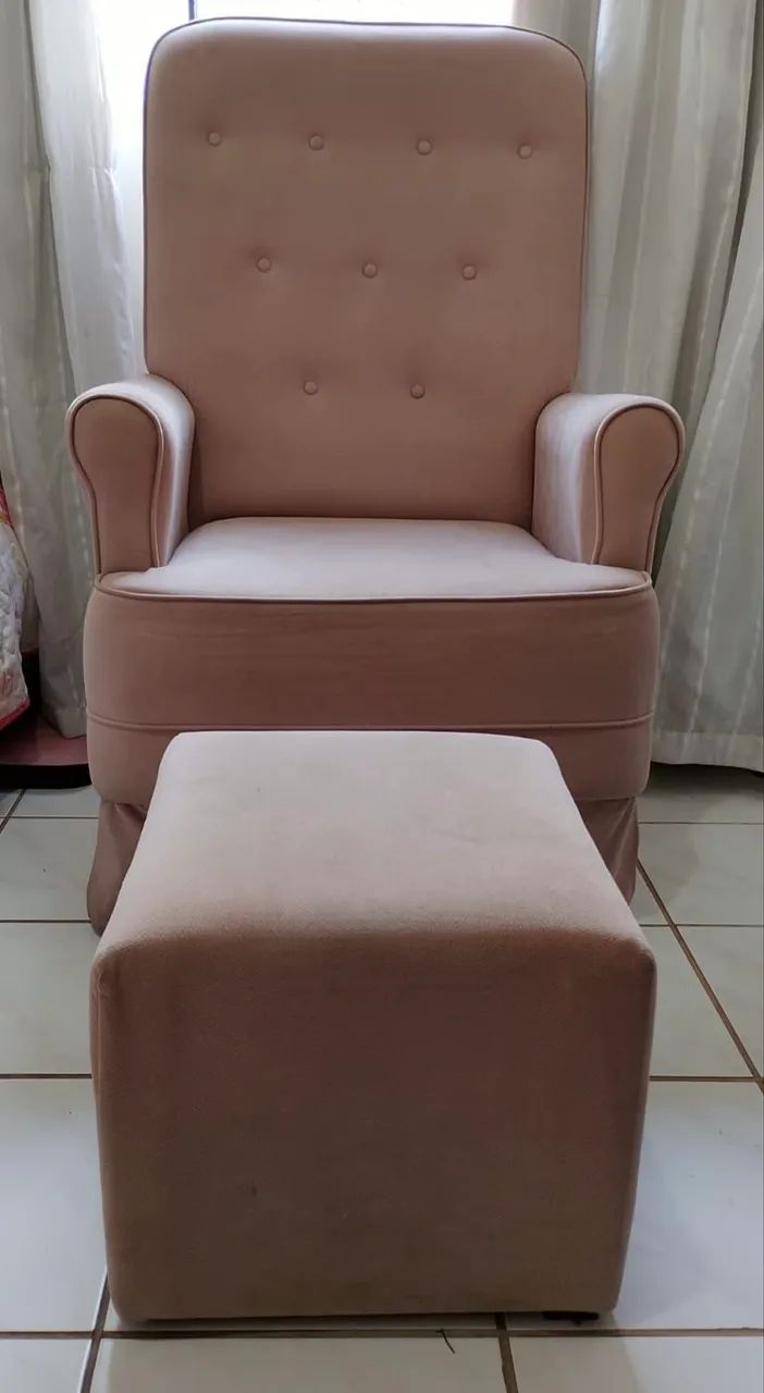 Poltrona Balanço + Puff - Foto 2