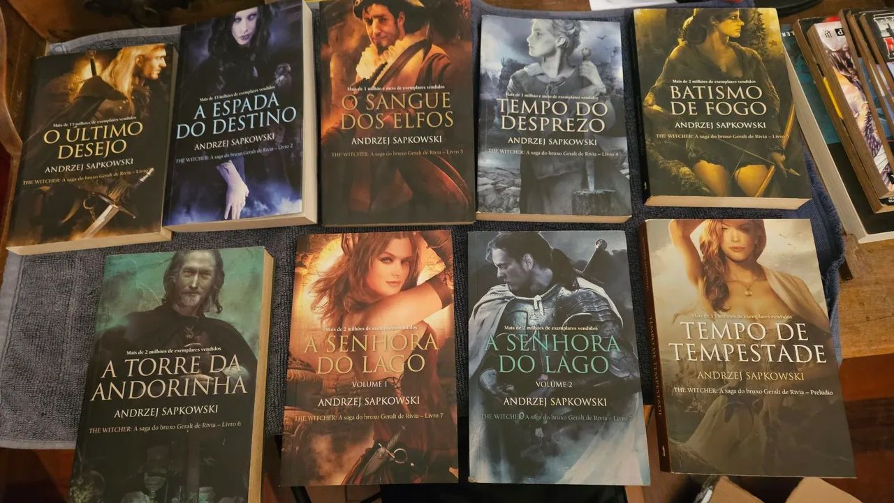 Conjunto The Witcher Livros completo 9 volumes - Foto 3