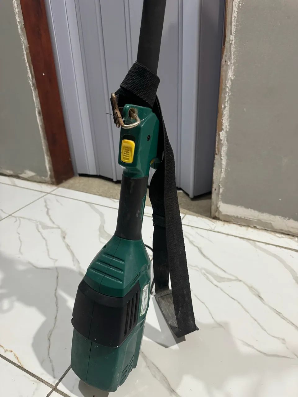 Roçadeira Elétrica BC1250SS - Foto 3