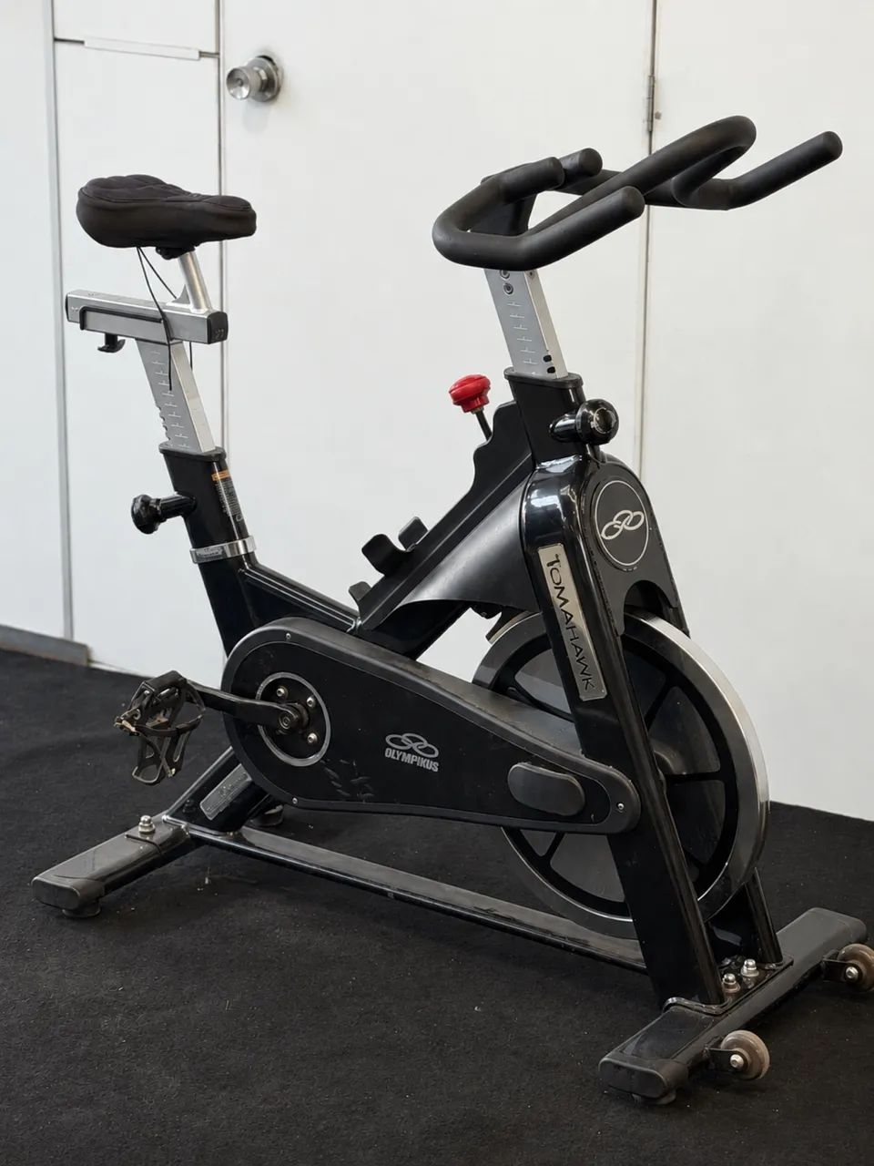 BIKE TOMAHAWK- RODA 20kg - SPINNING