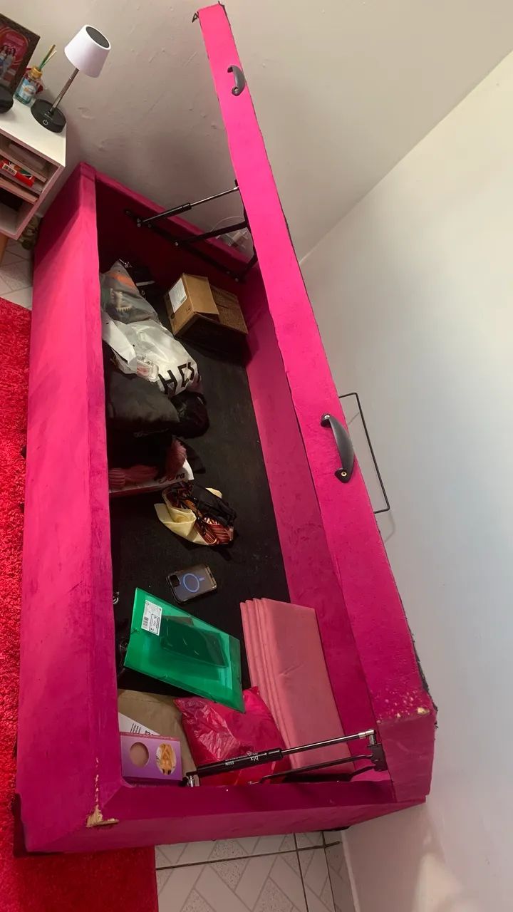 ? Cama Baú de Solteiro com Colchão - 1 Ano de Uso - R$ 850 - Foto 4