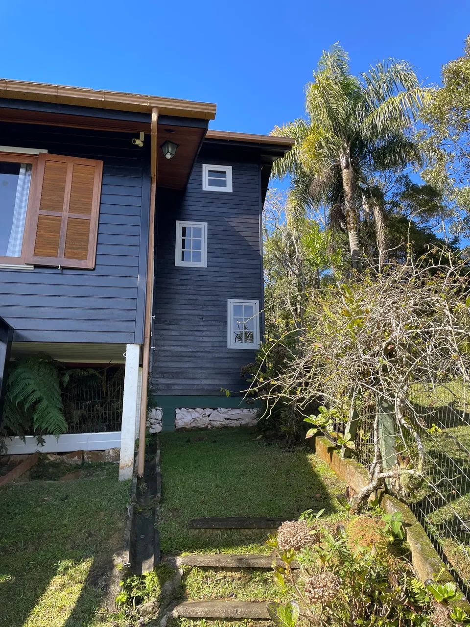 Vendo linda propriedade em rancho queimado.