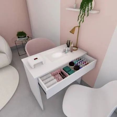 Mesa manicure ?