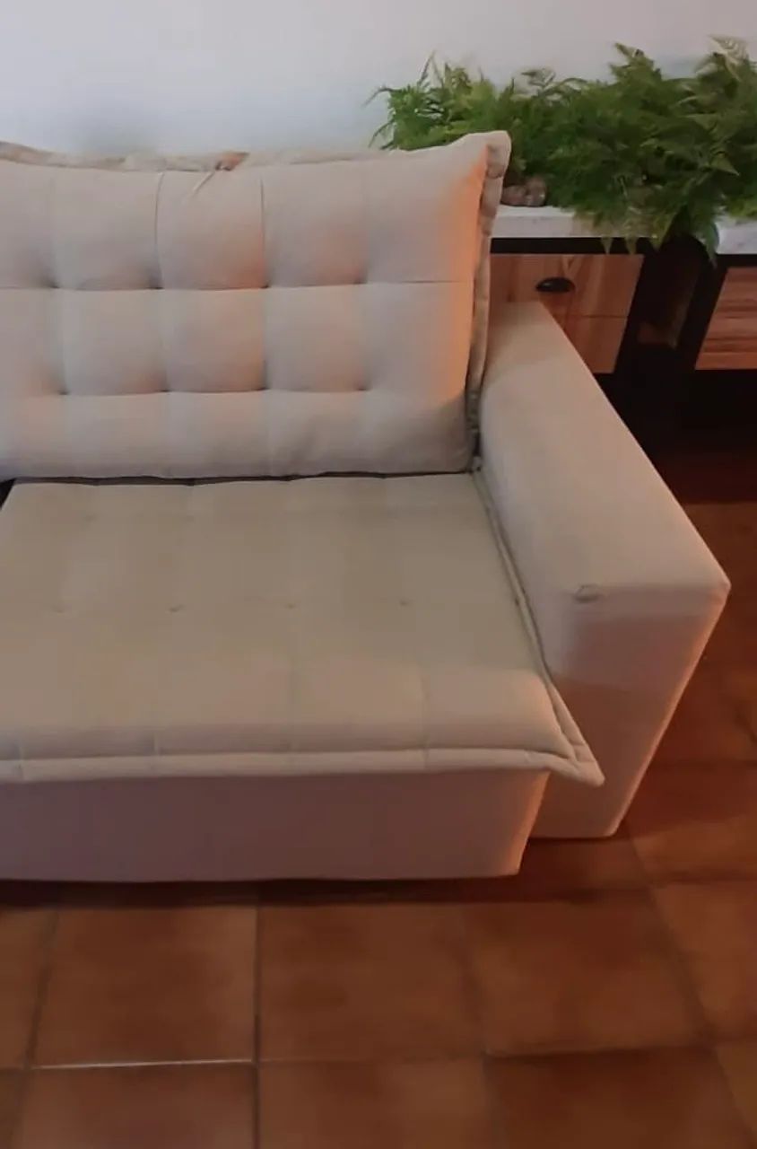  Sofá retrátil 2 lugares 2,13m conservado  - Foto 4