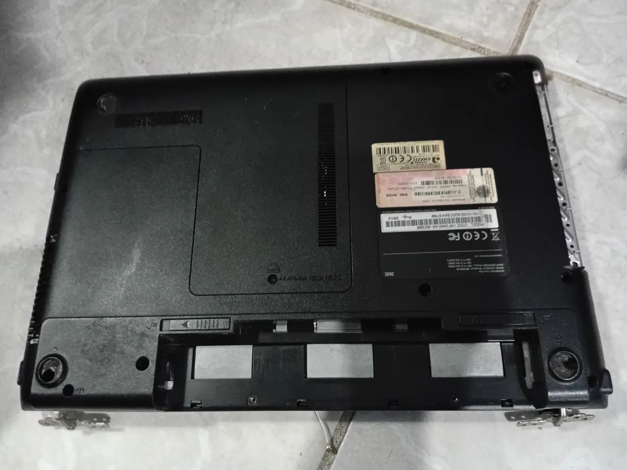 Carcaça completa notebook Samsung np300e4a  - Foto 2