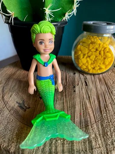 Boneco Mattel Dreamtopia Chelsea Menino Tritão Barbie - Usado - Foto 2