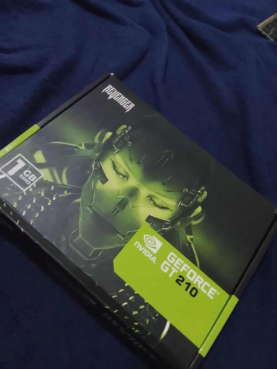 Vendo placa de vídeo simples gt210