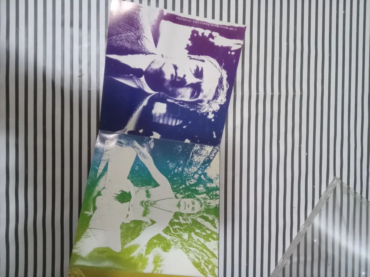 CD importado Beyond Life With Timothy Leary capa holográfica - Foto 4