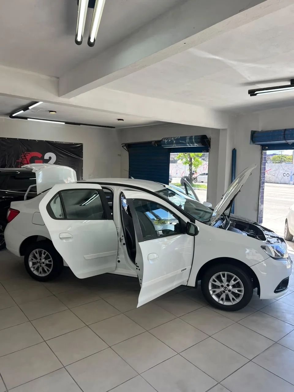 Renault Logan Expression Hi-flex 1.6 8V 4P 2016 - Foto 5