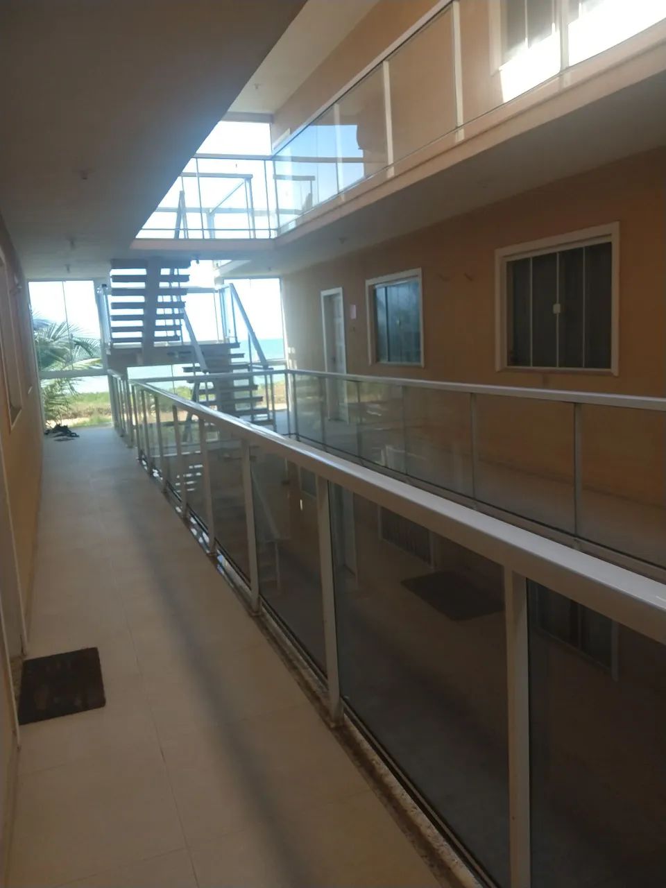 Vendo apartamento a beira mar - Foto 3