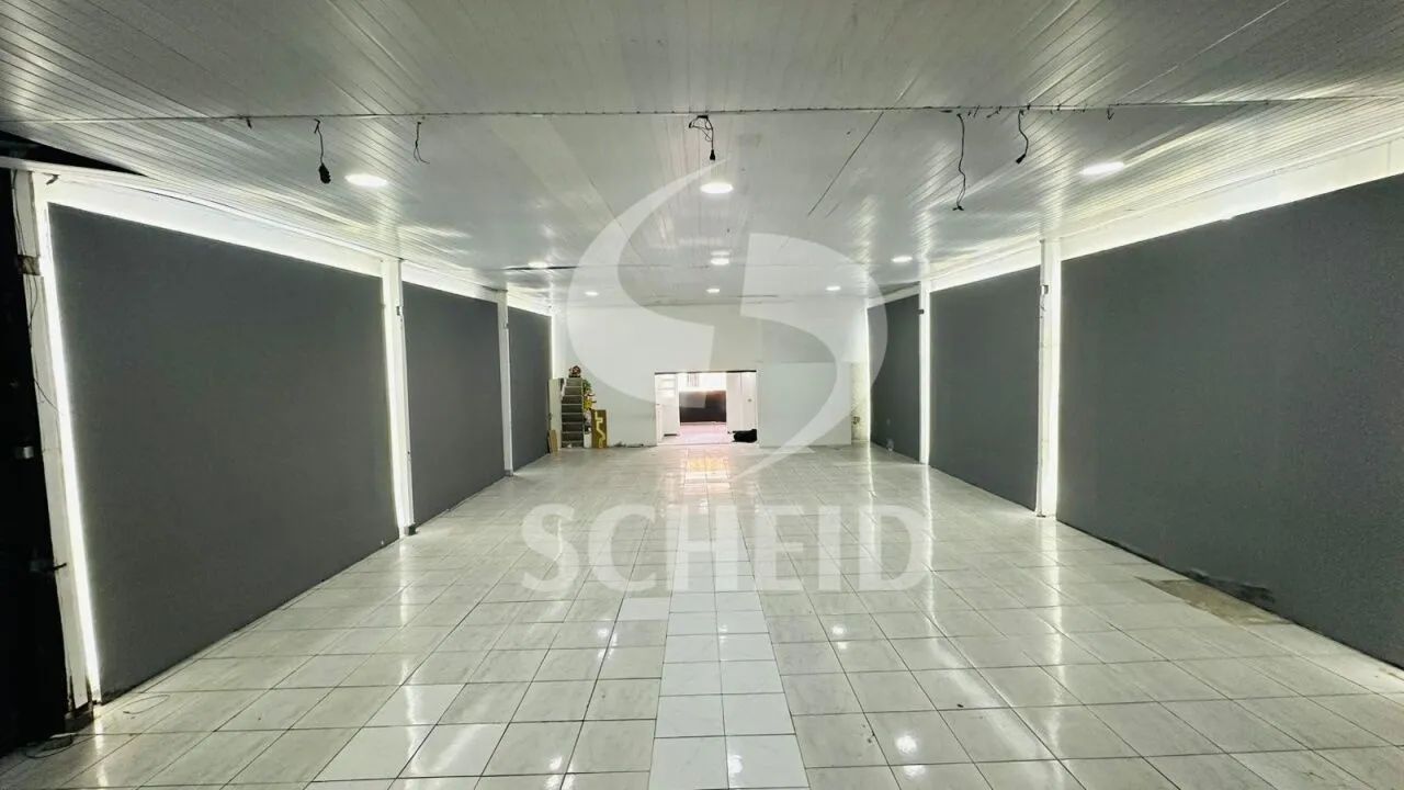 Galpão comercial de 250m2 em ótima localização no Parque Regina - Foto 2