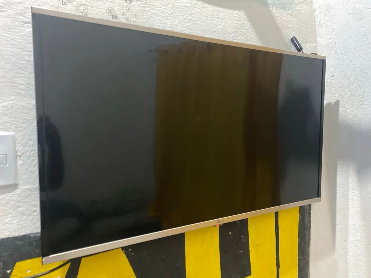 Vende-se tv LG 40 polegadas 