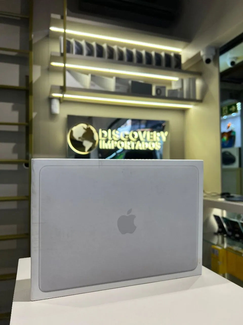 MacBook Neo 512GB 8GB RAM SILVER SÓ ATIVADO!! NOTA GARANTIA APE