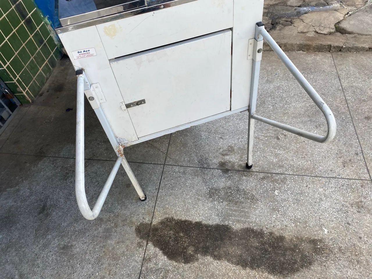 Carrinho de cachorro quente ACEITO TROCA  - Foto 2