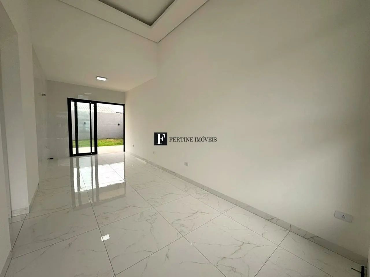 Casa com espaço de terreno e piscina em Ipanema - Foto 5