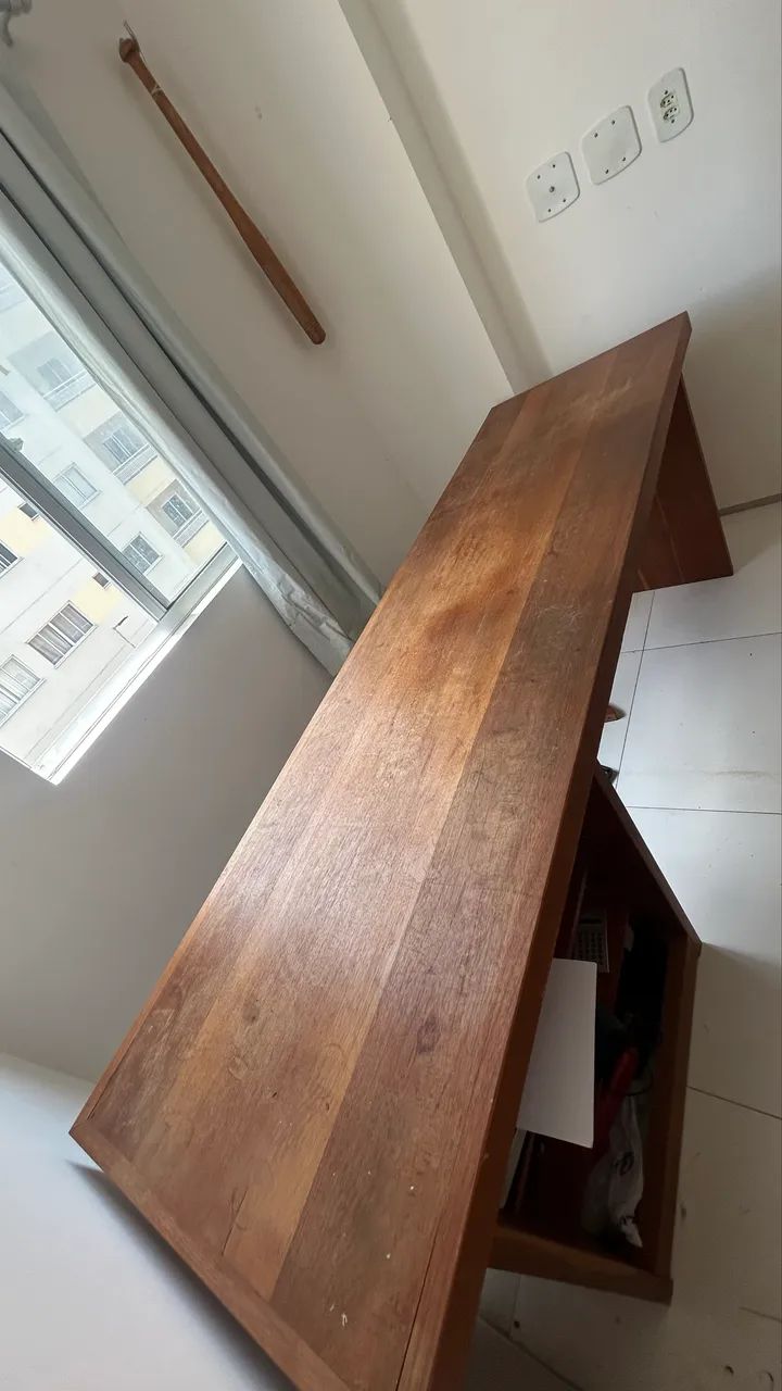 Mesa de madeira 