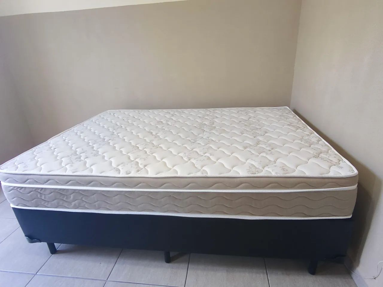 Cama casal 