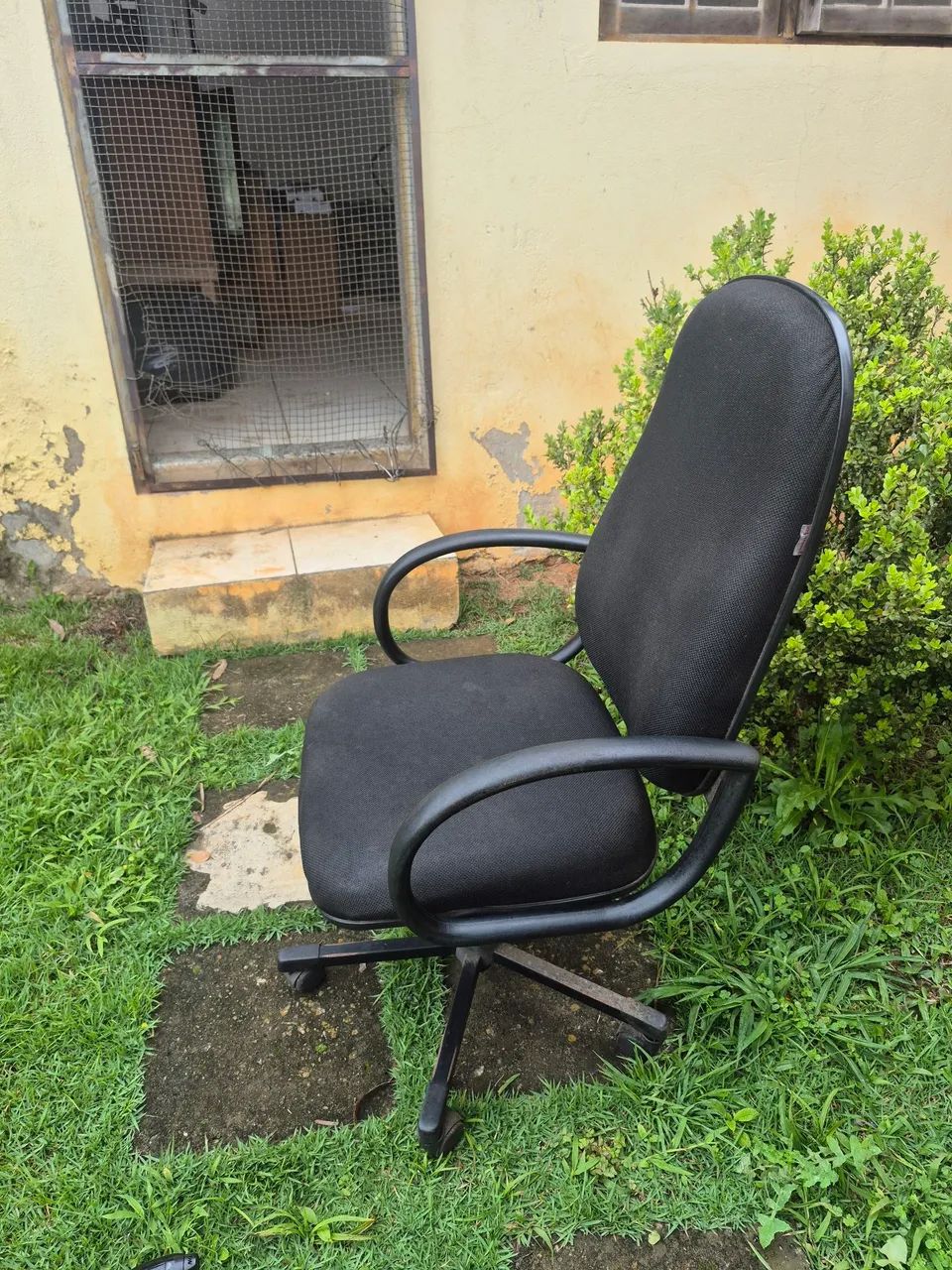 Cadeira de Escritório  - Foto 4