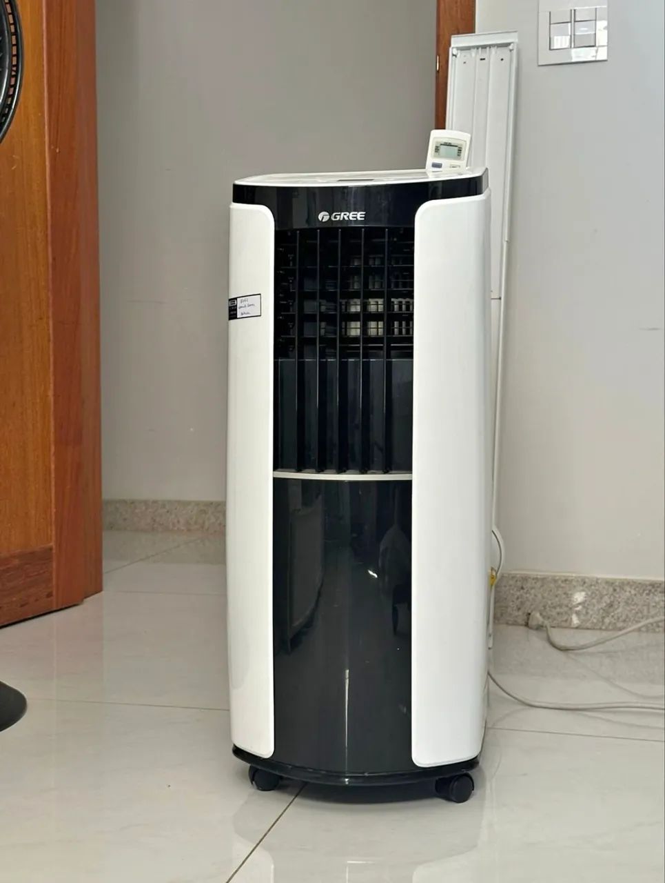 Vendo ar condicionado portátil - Foto 2