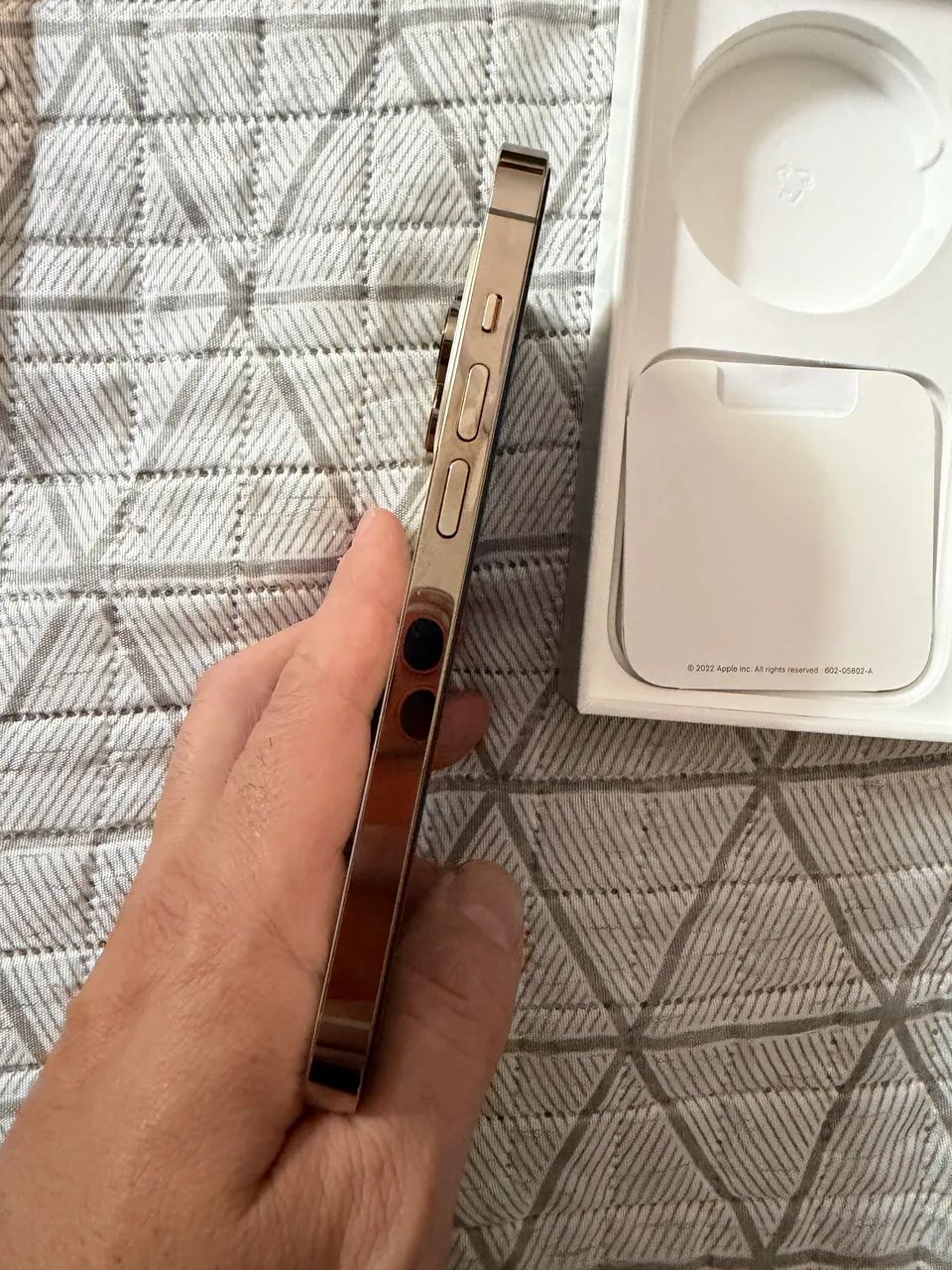 iPhone 14 Pro 256 gb dourado. - Foto 4