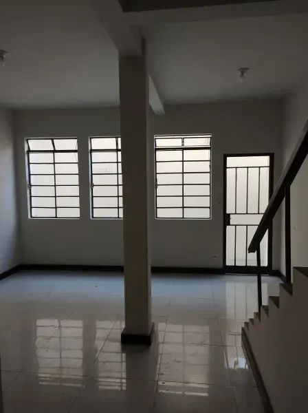 Casa geminada com 3 quartos em Palmares - Belo Horizonte - MG