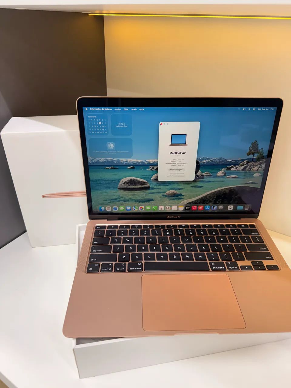 MacBook Air M1 Gold