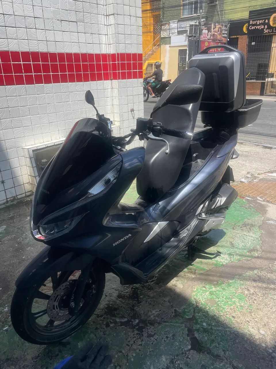 PCX DLX - Foto 2