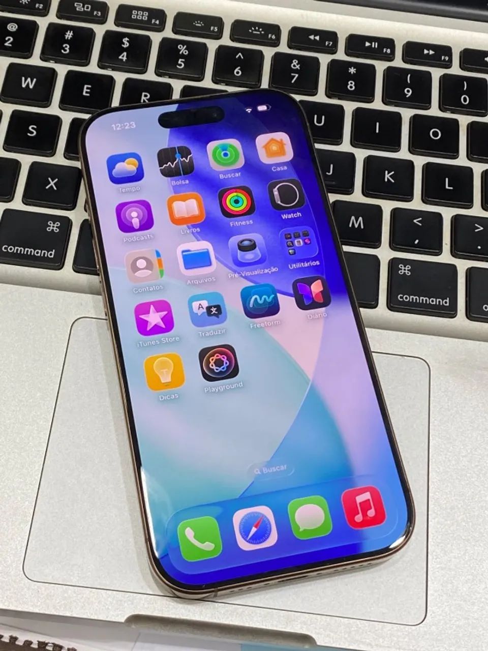 IPHONE 16 PRO 