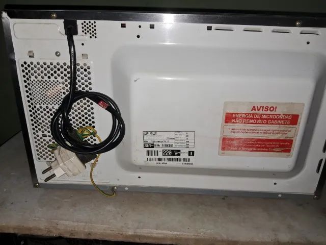 Vendo Micro Ondas Electrolux MEX 41 - Foto 3