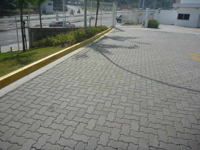 Assentamento de Bloquete - Piso Intertravado - Foto 2