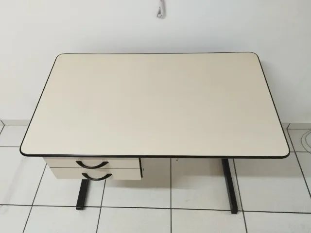 Mesa para escritório - Foto 2
