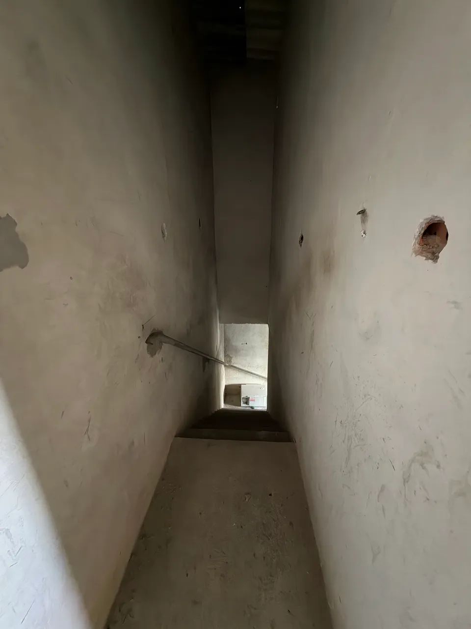 Vendo Sobrado R$135 mil. Quitado com documento ok. - Foto 2