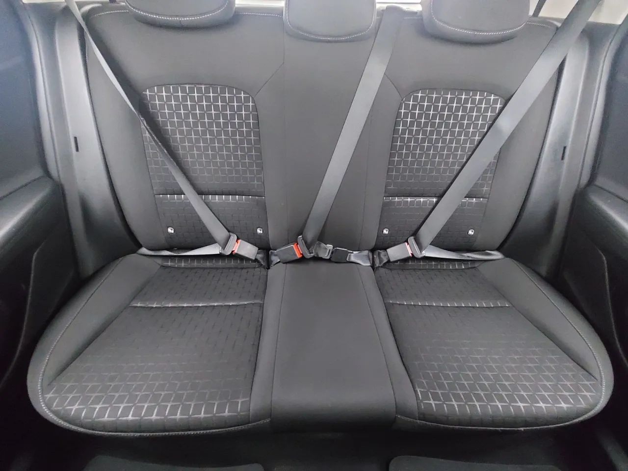 Hyundai HB20 Comfort 1.0 Flex 12V Mec., foto 16 de 18