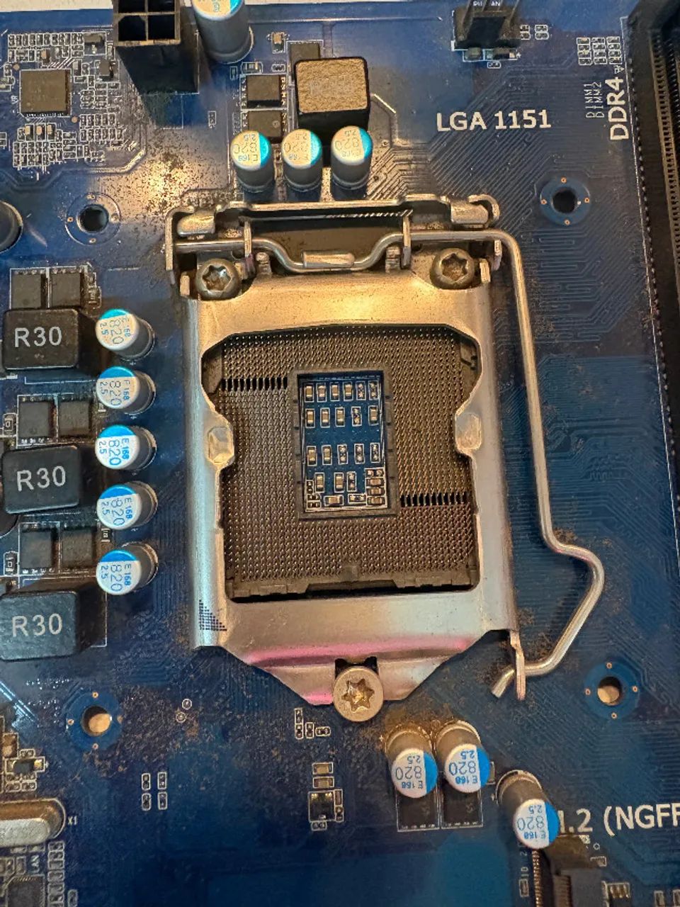 Placa Mae IPMH310 PRO - Sucata - Leia  - Foto 3