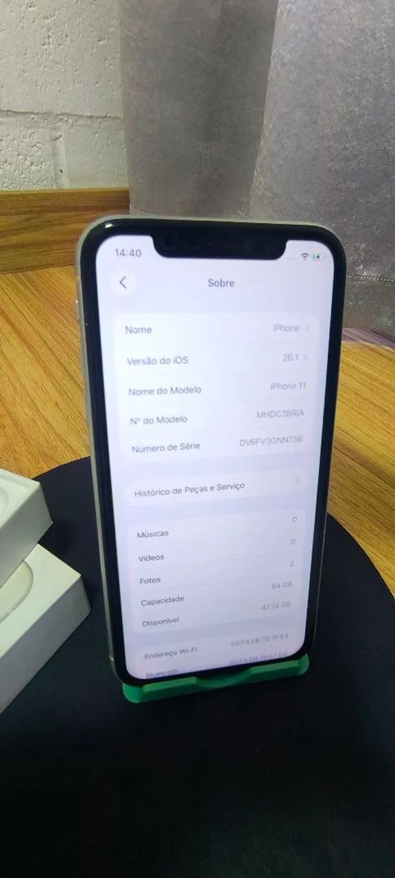 iPhone 11 64 gb branco perfeito estado 83% saúde da bateria  - Foto 5