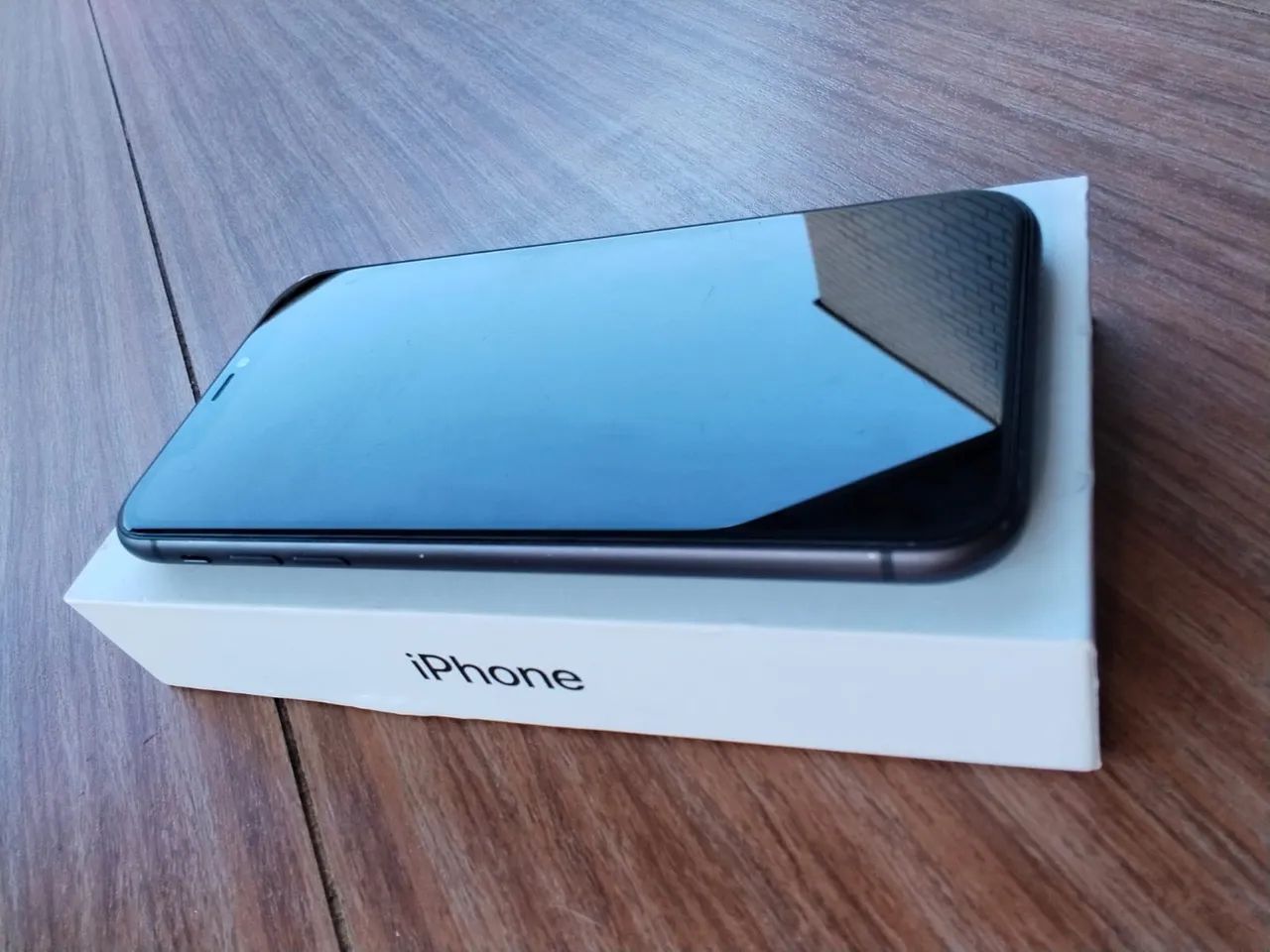 iPhone 11 64gb preto