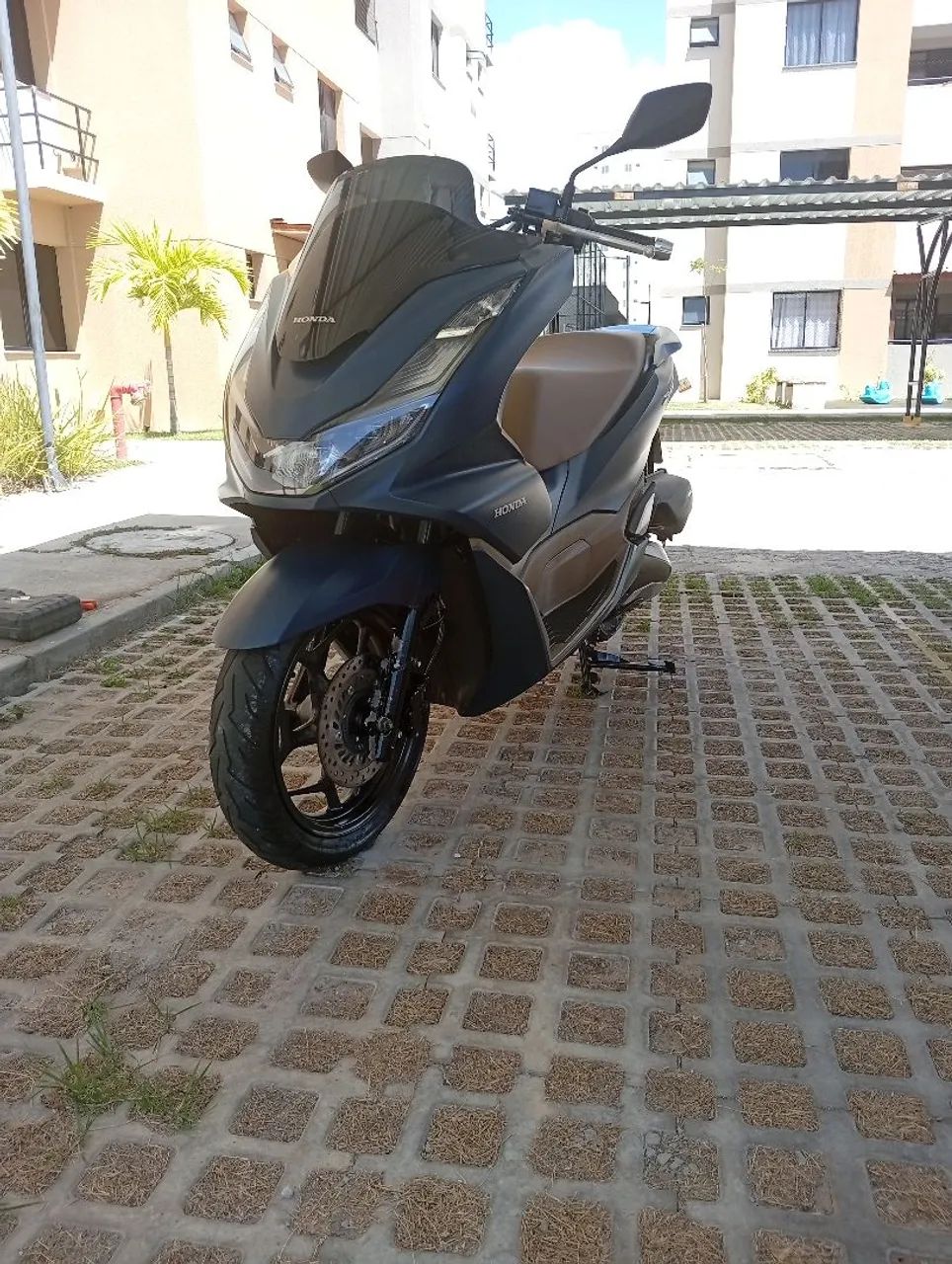 Vendo PCX 160 DLX  - Foto 2