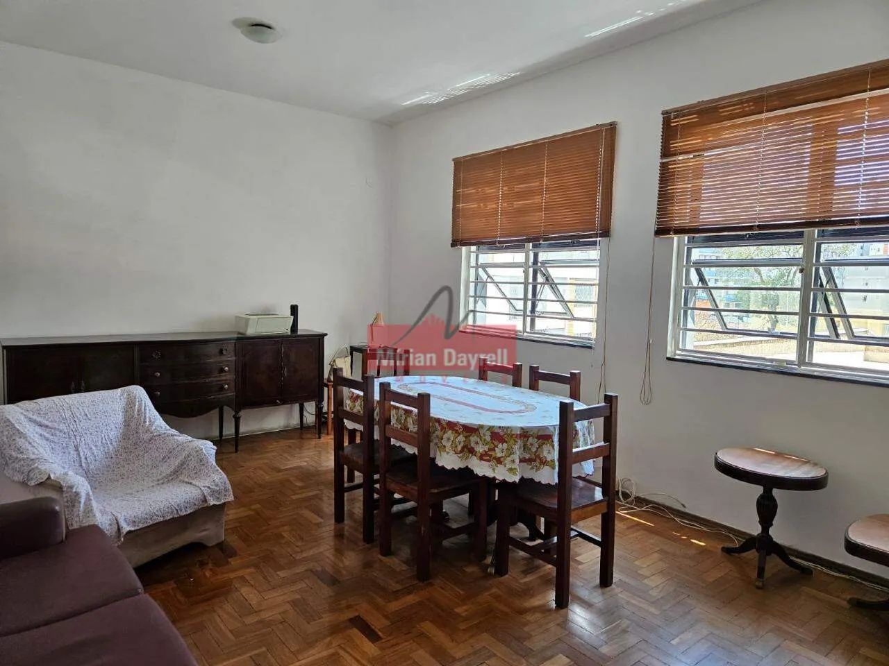 Apartamento a venda - 3 quartos - Coração de Jesus