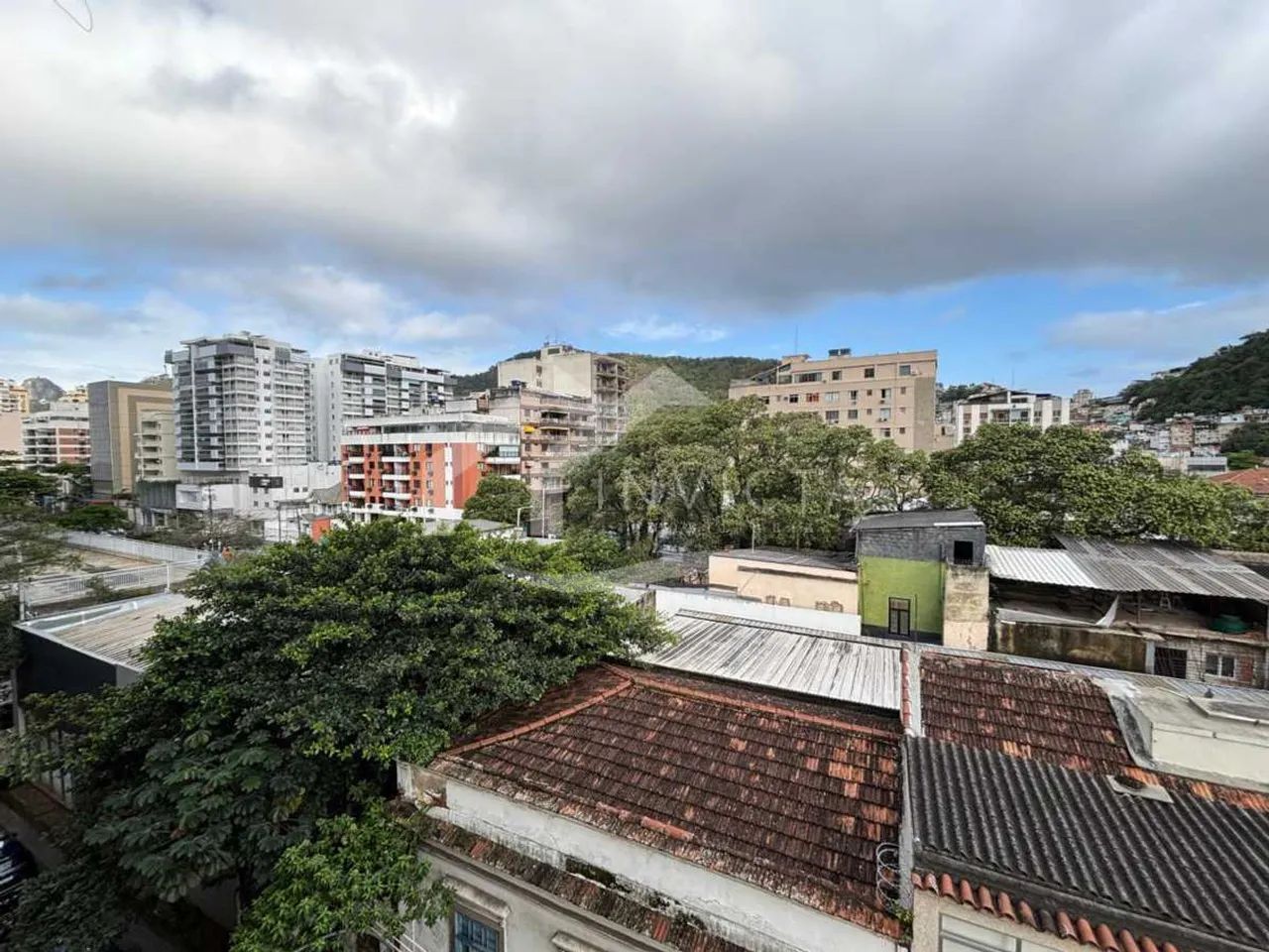 EXCELENTE SALA/QUARTO ESPAÇOSO EM BOTAFOGO! - Foto 4
