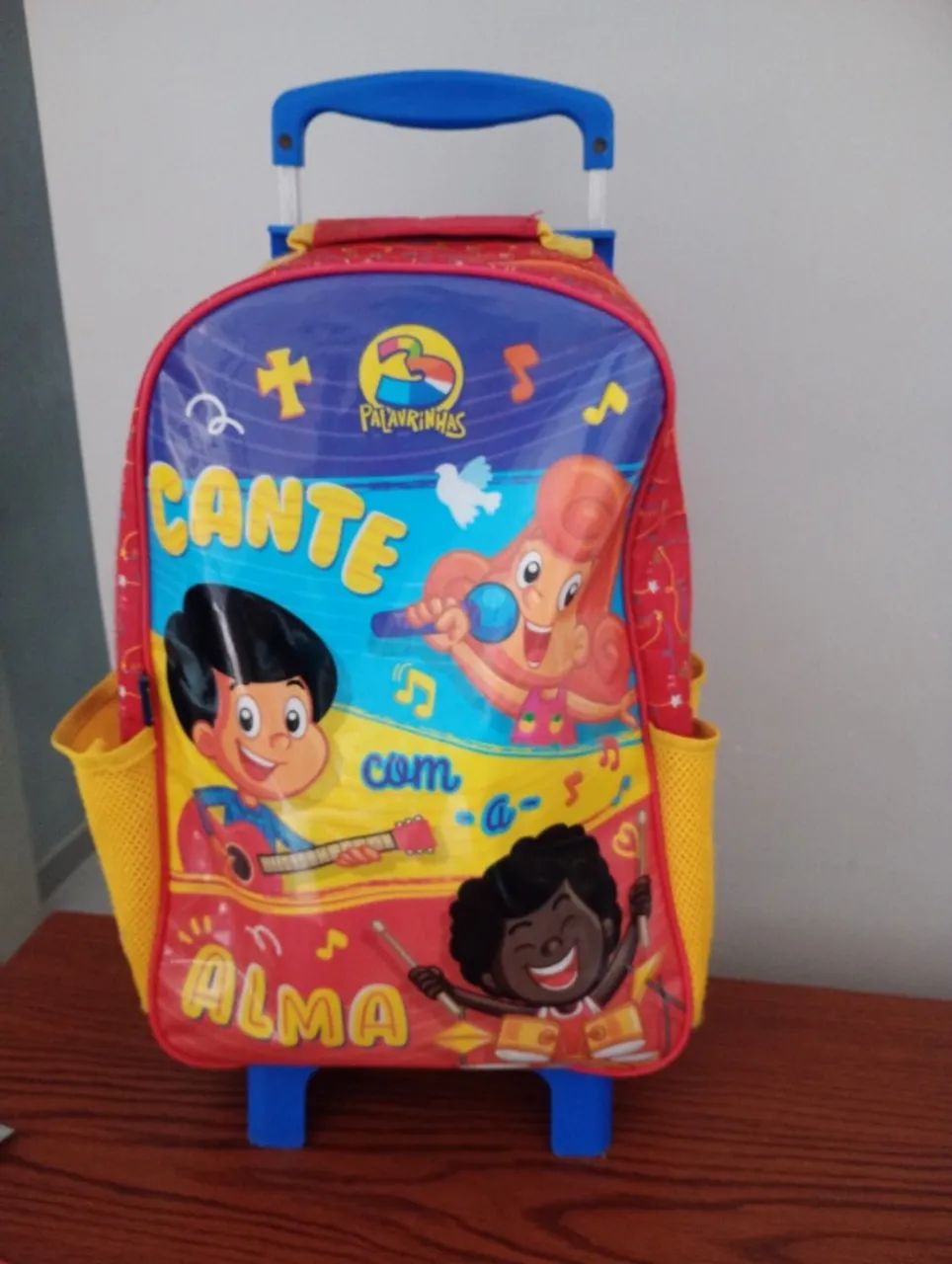 Mochila escolar e estojo - Foto 2