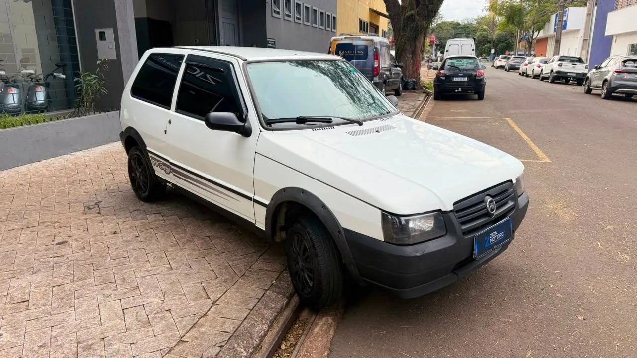 Fiat Uno WAY 1.0 EVO Fire Flex 8V 2P 2011 - Foto 3