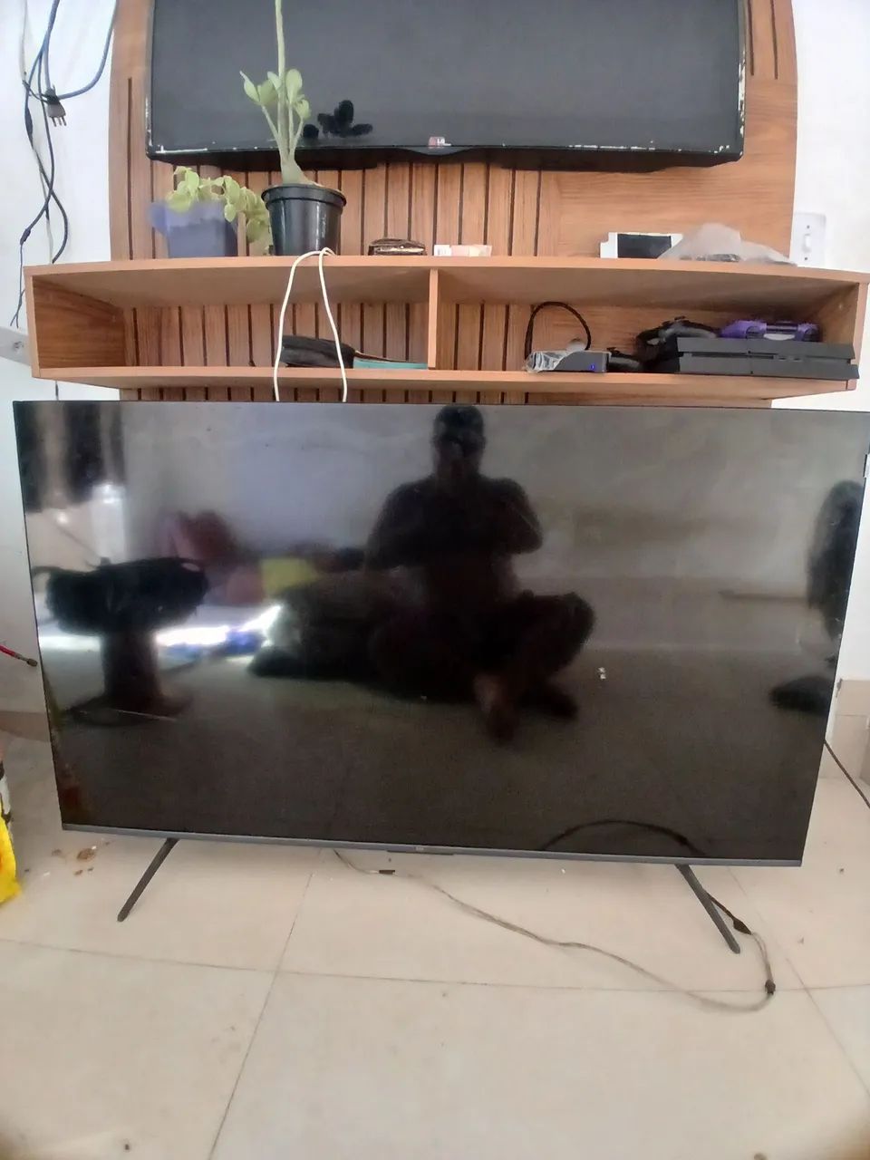 Vendo uma televisão TCL 55 com defeito  - Foto 5