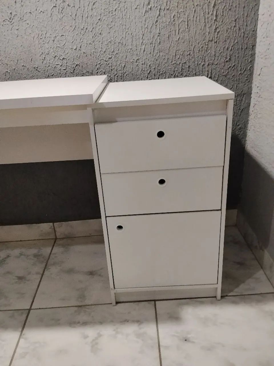 Escrivaninha branca  - Foto 2