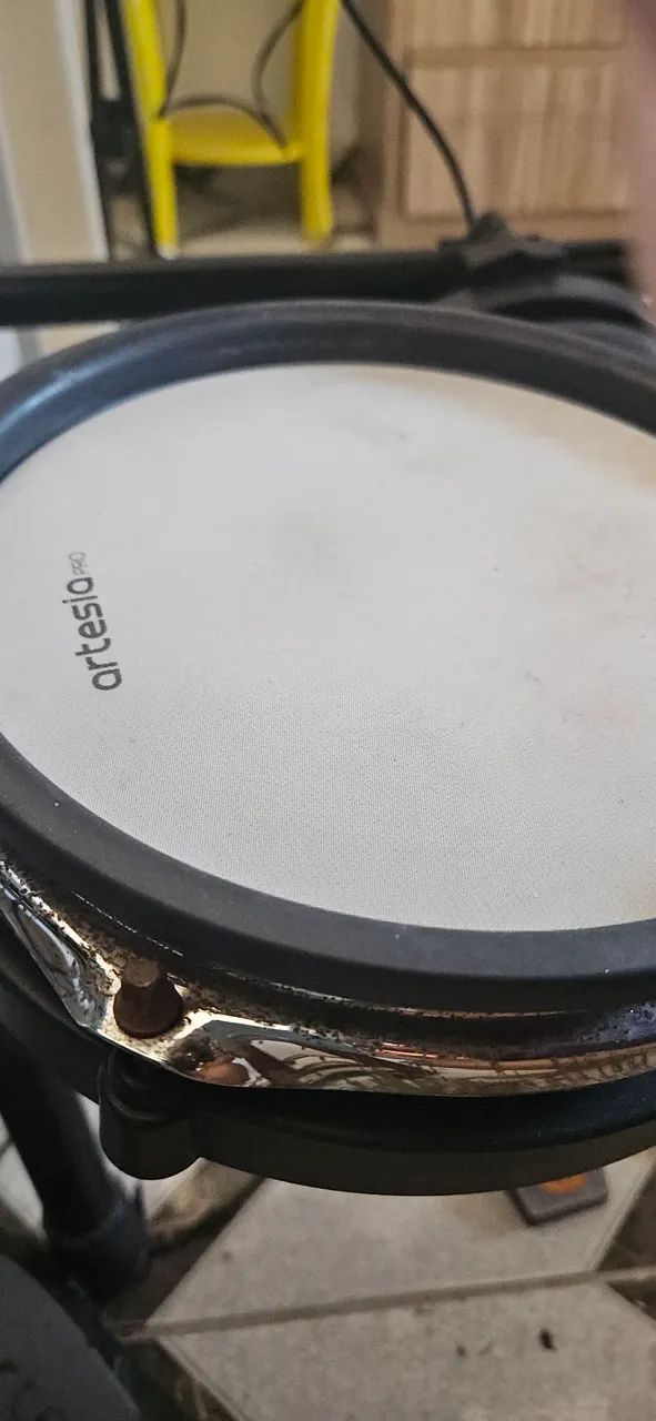 Caixa da bateria artesia pro A30 com defeito. - Foto 4