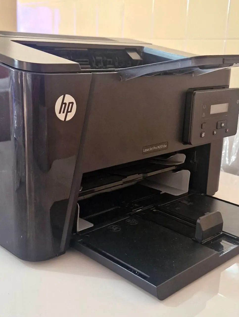 Impressora HP LaserJet Pro M201dw - Foto 2