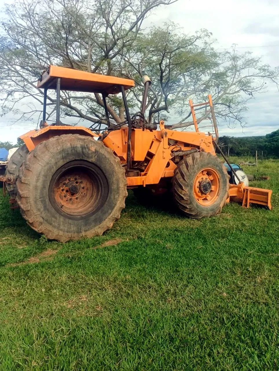 Valmet 148 com Lâmina Concha e grade - Foto 4