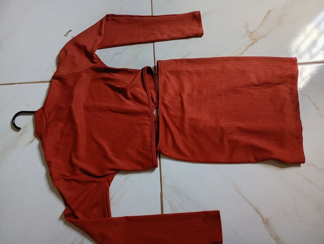 Vestido canelado marrom - Foto 2