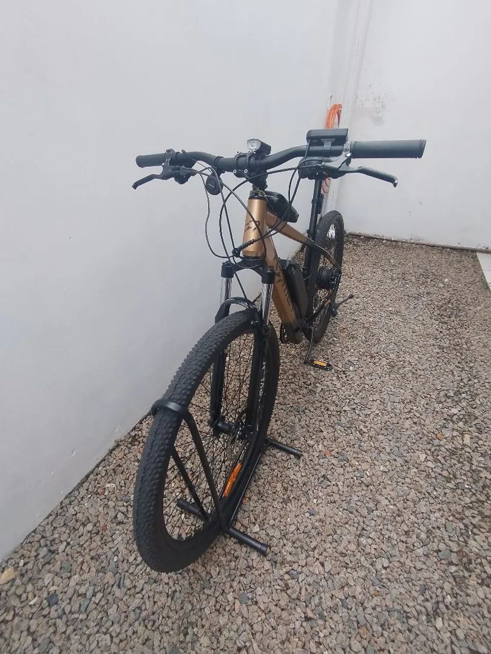 Bicicleta Elétrica KOMET - Motor 250W | Autonomia até 60 km - Foto 4