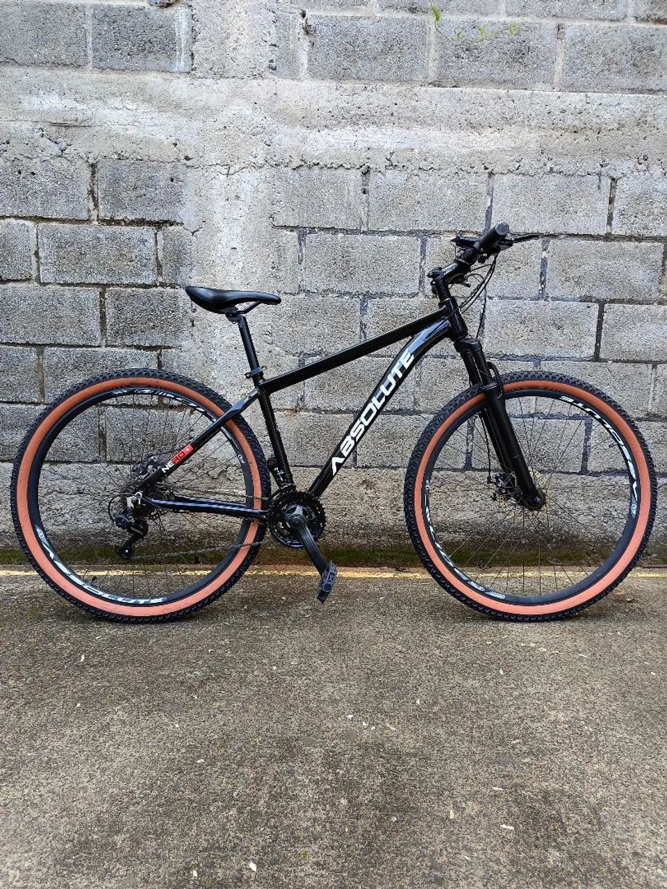 Bicicleta Absolute aro 29